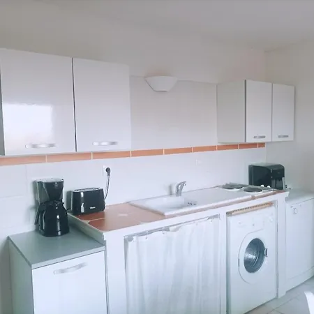 Apartman St Pierre La Mer: T2, Piscine, Parking, 4 Pers - Fr-1-229d-145 *